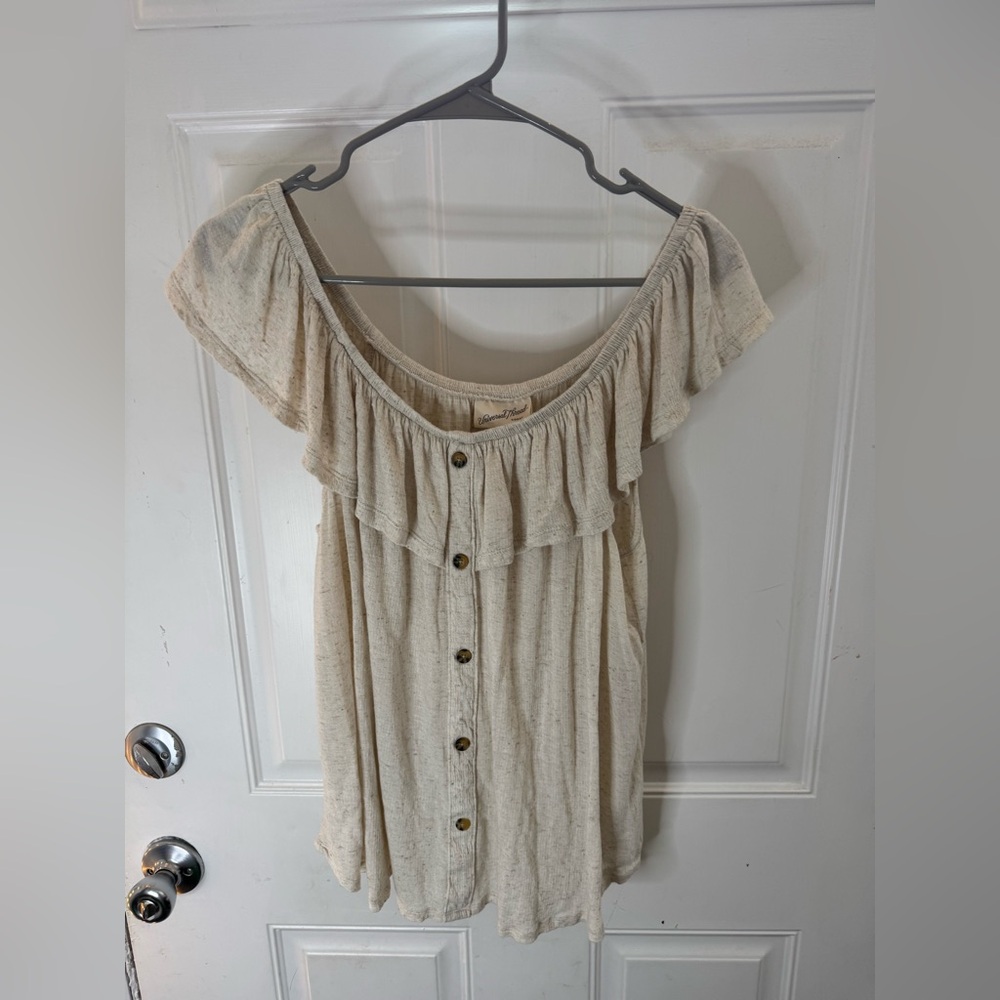 Universal Thread Off Shoulder Ruffle Button Front… - image 1